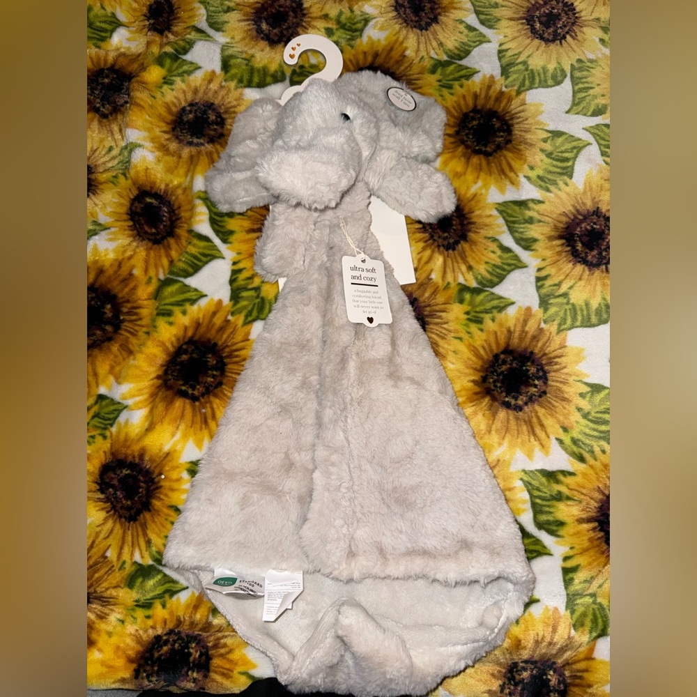 Gray Plush elephant Lovey Blanket- NWT